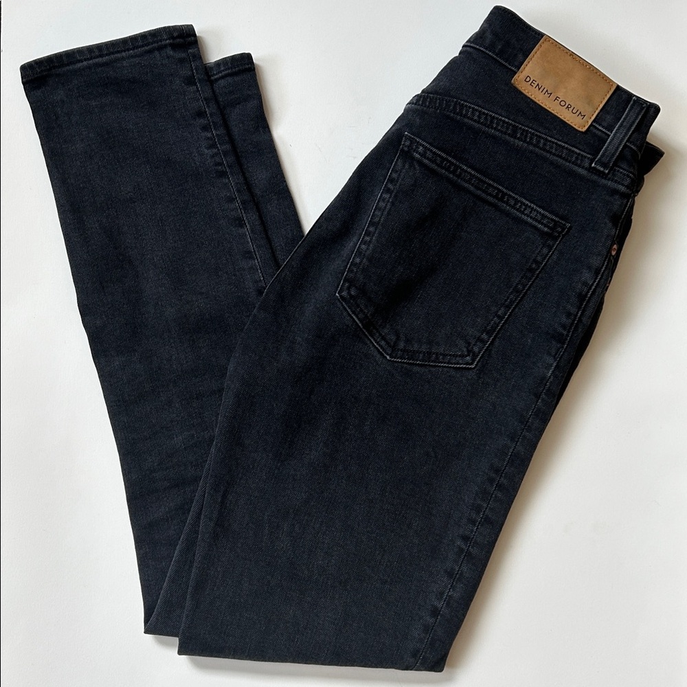Denim Forum Yoko Black Jeans